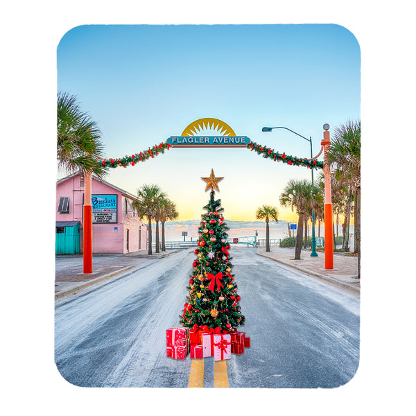 2025 Flagler Avenue Christmas Gifts
