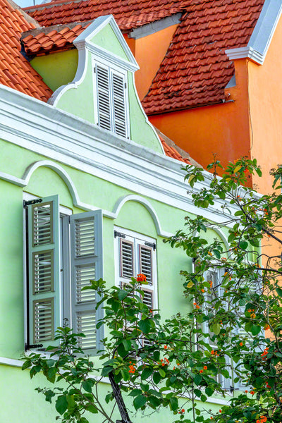 A photo of the colorful Dutch architecture in Curacao