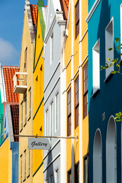 A photo of the colorful Dutch architecture in Curacao