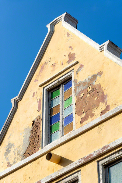 A photo of the colorful Dutch architecture in Curacao